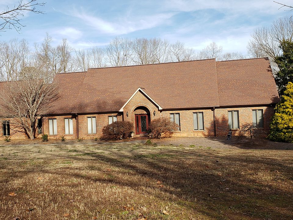 1st image of 535 Gingles Farm Trl