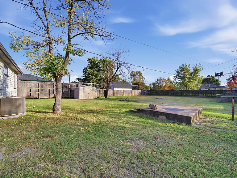 702 E Karma Ave — Photo 7