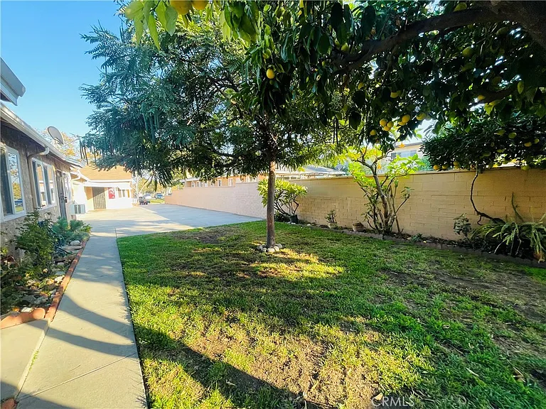 731 S Almansor St — Photo 6