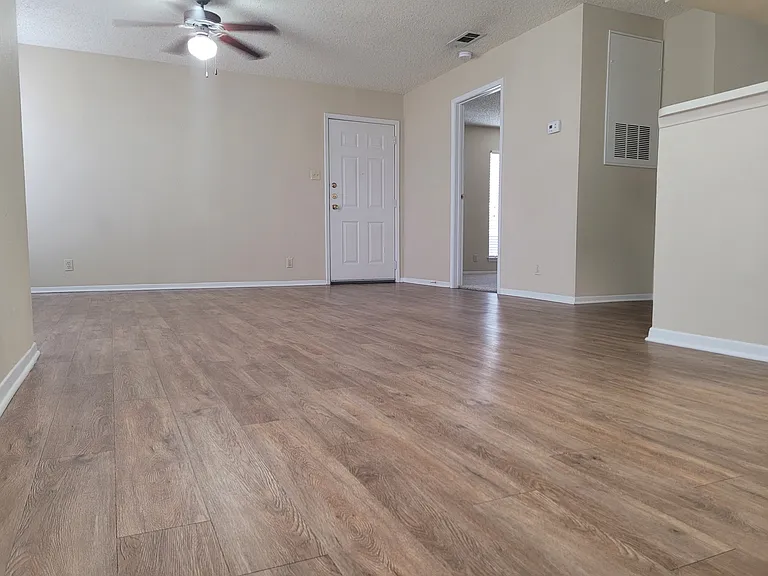 Chappell Hill Apartments — Photo 62