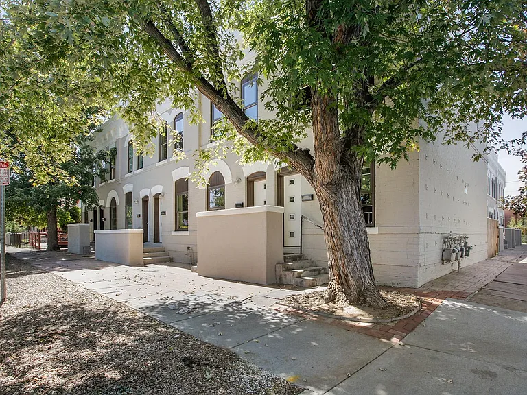 3555 N Williams St — Photo 1