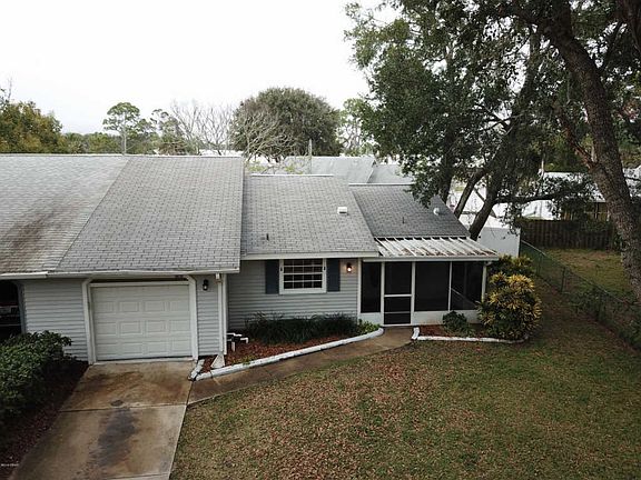 2nd image of 1051 Amber Cir