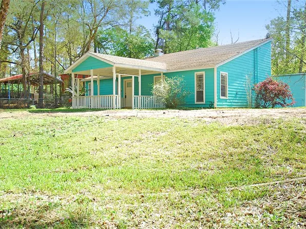 315 Baltzell Dr, Pinehurst, TX 77362