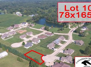 399 Canadian Dr, Staunton, IL 62088
