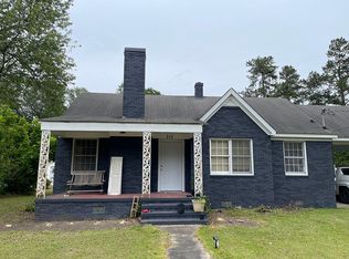 215 Nesmith St, Lake City, SC 29560