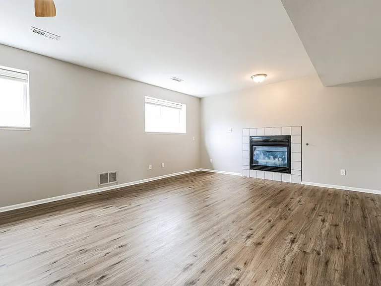 3236 Mather St — Photo 10