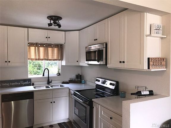 5th image of 6306 57th Ave W