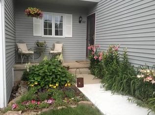 63 Quarry Village Rd #63, Cheshire, CT 06410