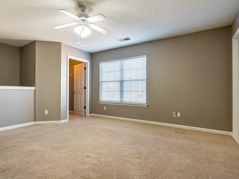 12138 Longleaf Oak Trl — Photo 17