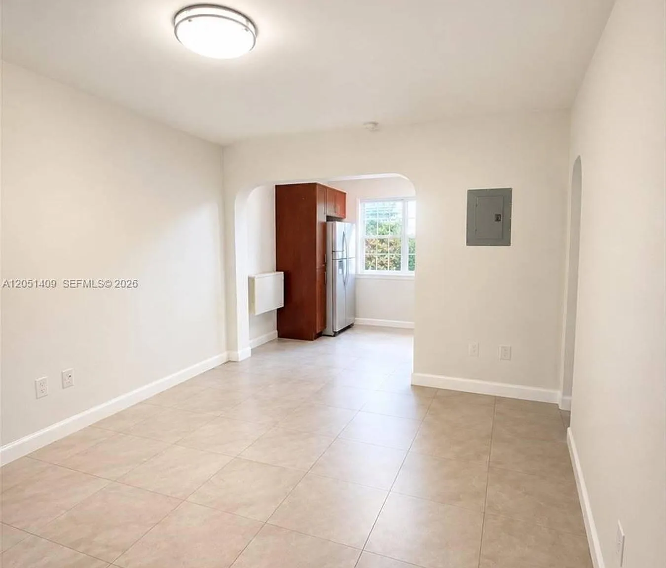 2 bed, 1.0 bath, 900 sqft, $2,800 — Photo 2