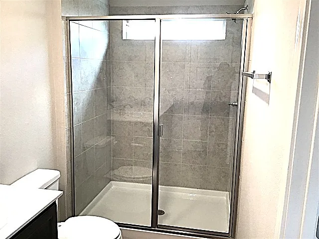 8005 Turnberry Ln — Photo 11