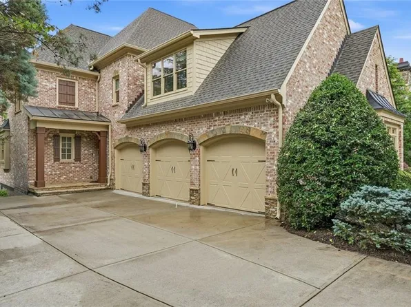 2210 Heathermoor Hill Dr, Marietta, GA 30062
