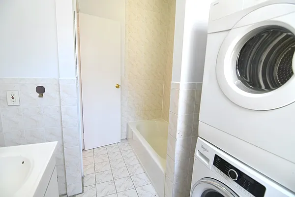 Rented by Manhattan Spaces | media 17