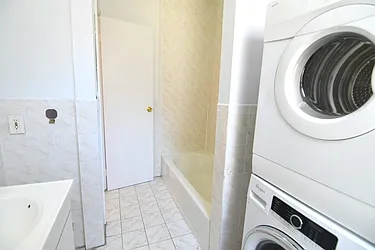 Rented by Manhattan Spaces