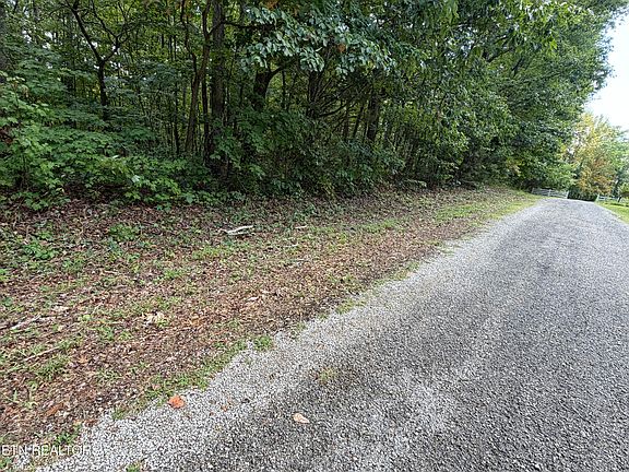 2nd image of Long View Ln