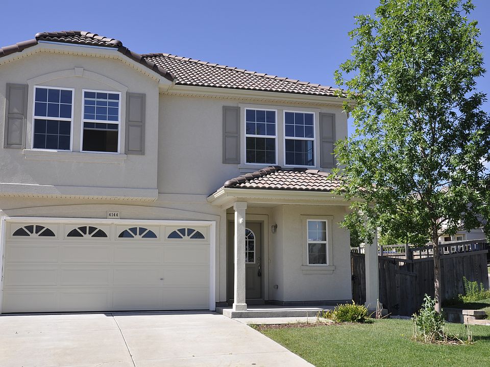 1st image of 4144 Alcazar Dr