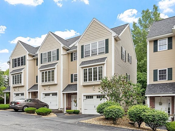 3rd image of 22 Marengo St #22