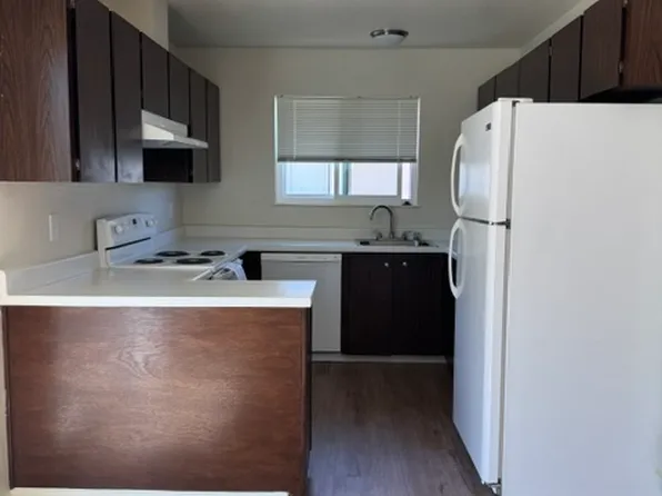 217 Santa Alicia Dr, Rohnert Park, CA 94928