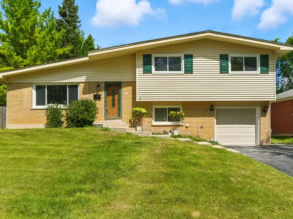 2708 Dana Ave, Waukegan, IL 60087