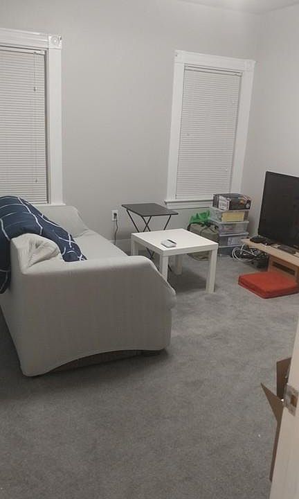 2nd image of 20 Trafford St #3