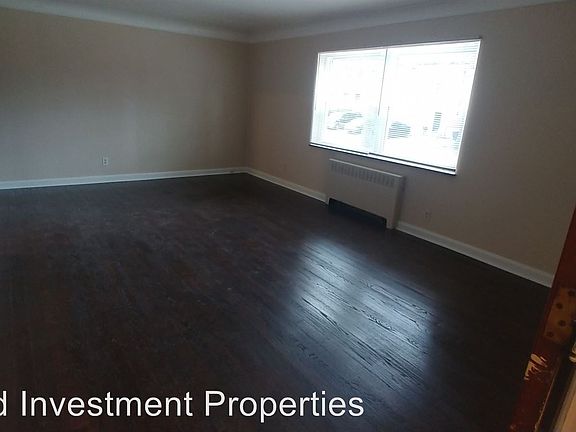 2nd image of 1640 Anita Pl APT 3