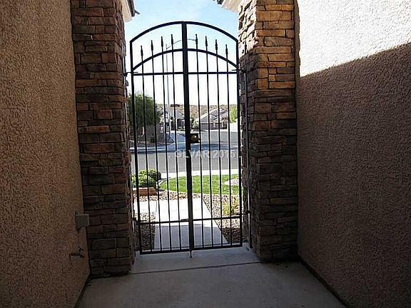 3rd image of 2008 Poetry Ave