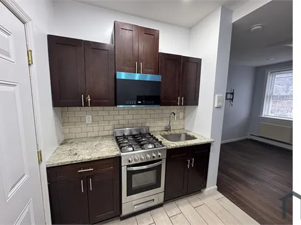 19 Hopkins Ave APT 6, Jersey City, NJ 07306