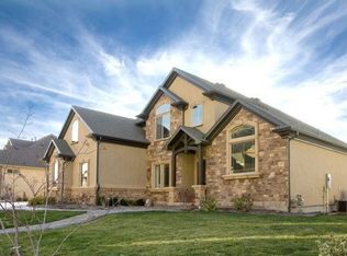 11221 N Shoreline Dr, Highland, UT 84003
