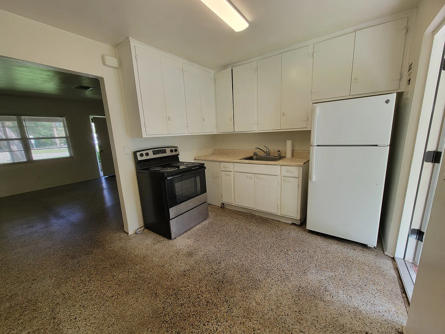 1 bed, 600 sqft, $1,250 — Photo 2