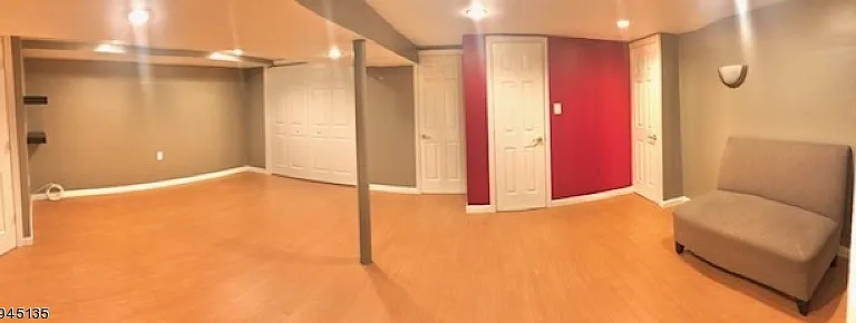 676 Grove St — Photo 9
