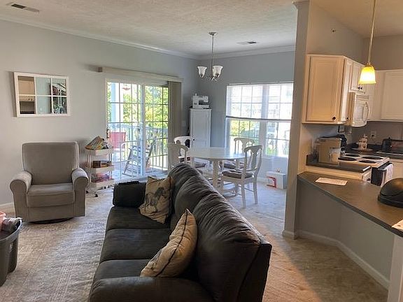 5th image of 1164 Periwinkle Dr