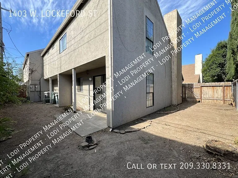 1403 W Lockeford St — Photo 30