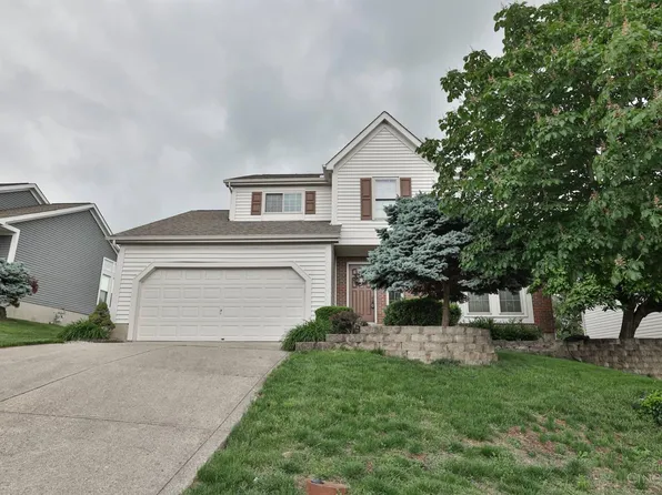 8897 Hialeah Dr, West Chester, OH 45069