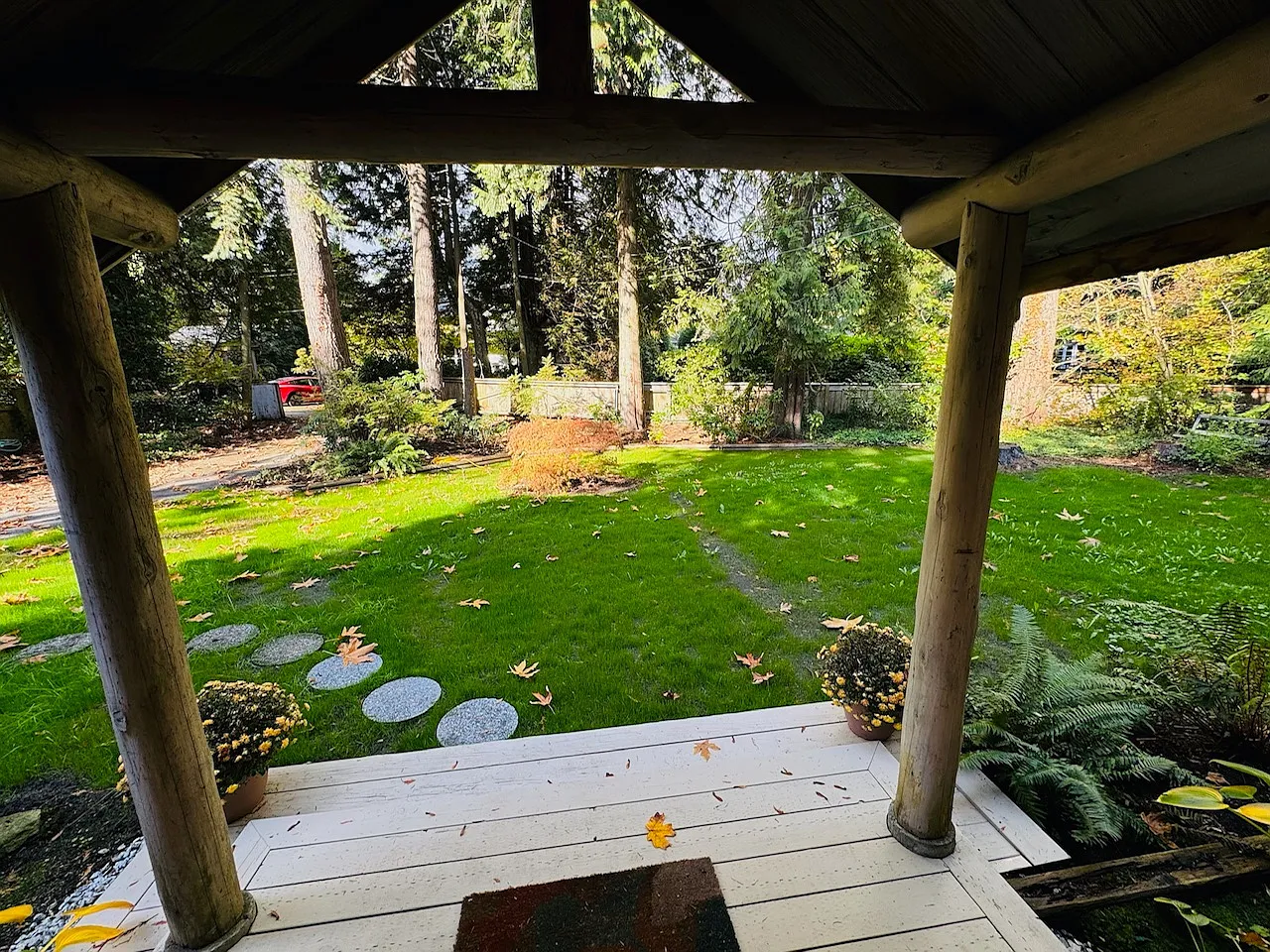 3 bed, 2400 sqft, $5,500 — Photo 3