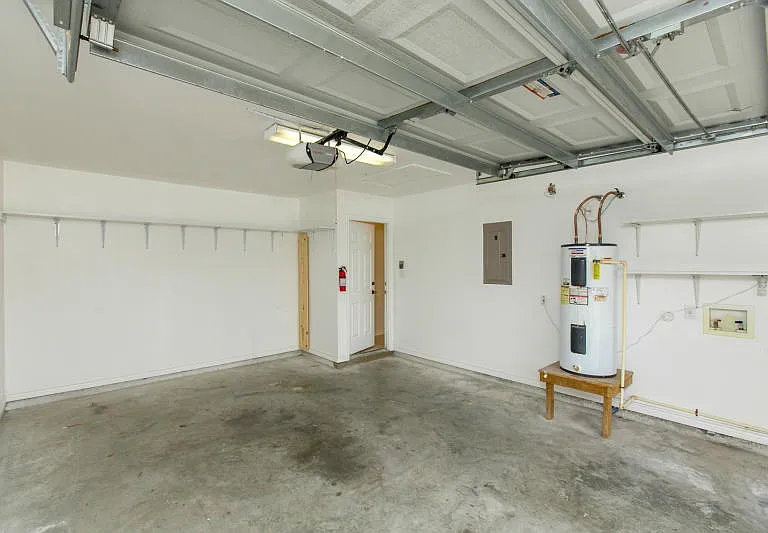 430 Knickerbocker St #21 — Photo 9