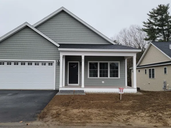 62 Mulberry Lane #11, Epping, NH 03042