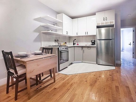 3rd image of 58 E 130th St #1AA