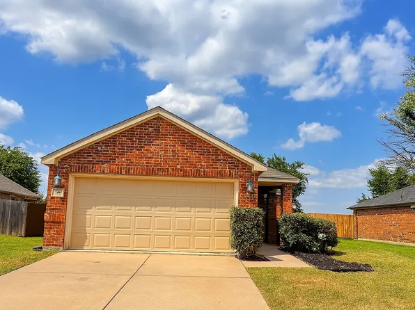 117 Indian Crk, Trenton, TX 75490