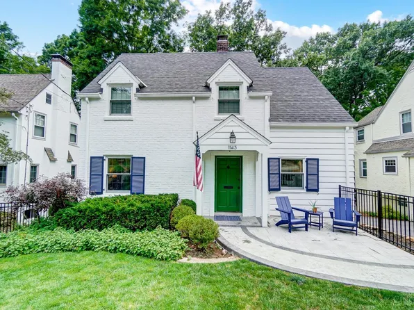 1143 Beverly Hill Dr, Cincinnati, OH 45208