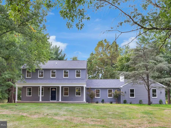 5925 Corrigan Rd, Doylestown, PA 18902