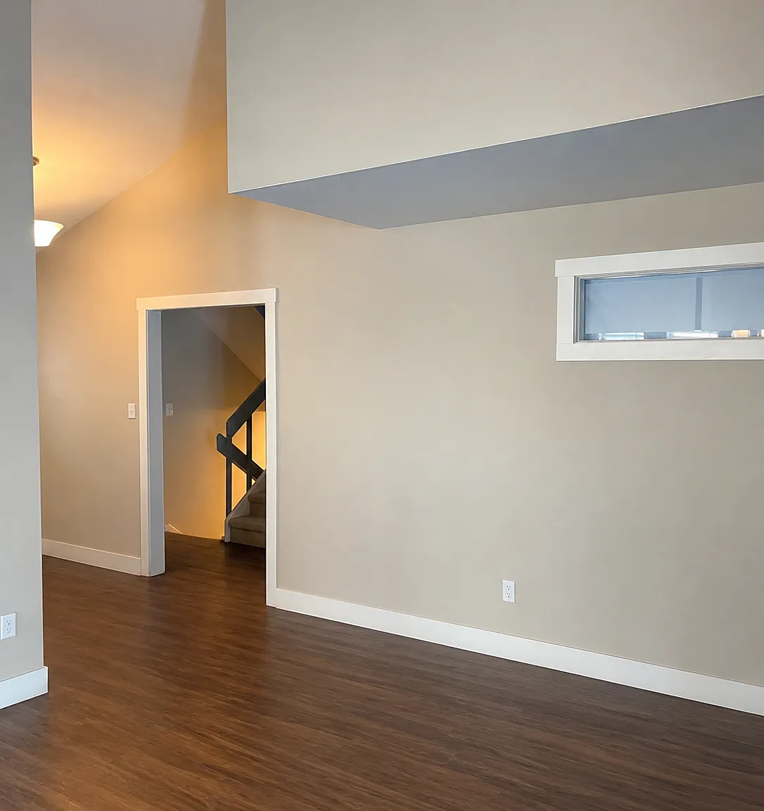 4 bed, 2500 sqft, $3,995 — Photo 4