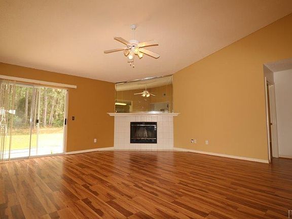 2nd image of 1833 Southbay Dr