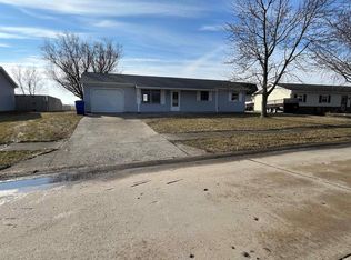 22526 Westmont Ct, Woodburn, IN 46797