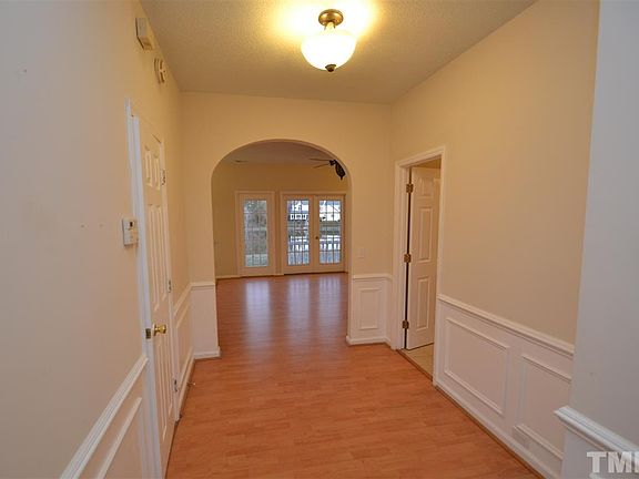 3rd image of 500 Southshore Pkwy