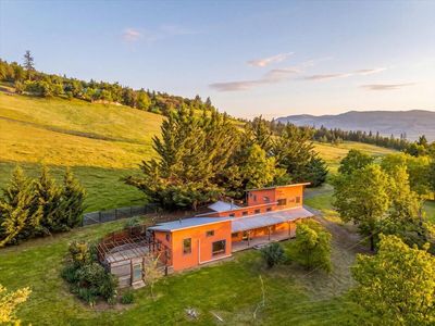 1848 Anderson Creek Rd, Talent, OR, 97540