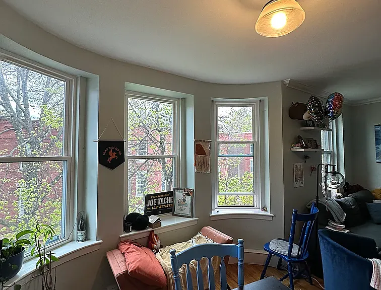 22 Perry St #3 — Photo 2