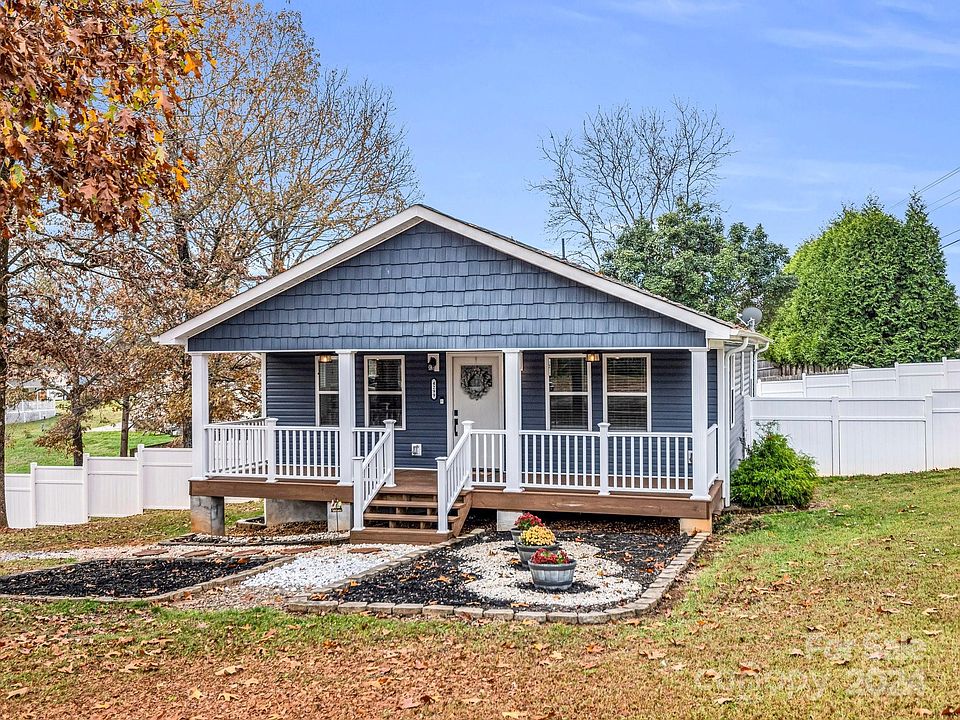 1st image of 4299 Royal Acres Cir
