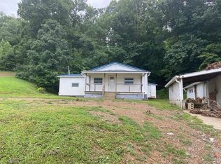 9628 Kouns Rd, Ashland, KY 41102
