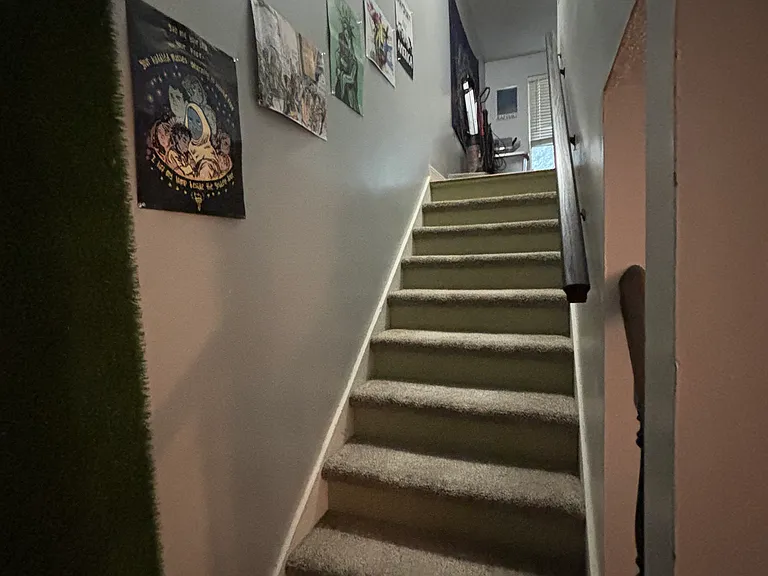 325 W 1100 N — Photo 12
