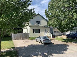 220 E Chocolay St, Munising, MI 49862
